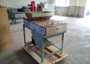 De Verwerkingsmachine van de roestvrij staalpinda, de Geroosterde Machine van de Pindaschil