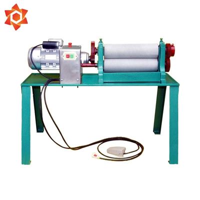 450mm van de de Bijenwasstichting van de Rollengte de Rolmachine 4,5 - 5.4mm Celgrootte